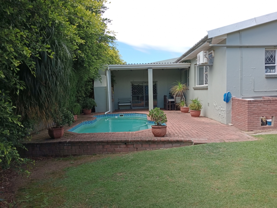 3 Bedroom Property for Sale in Campher Park Eastern Cape